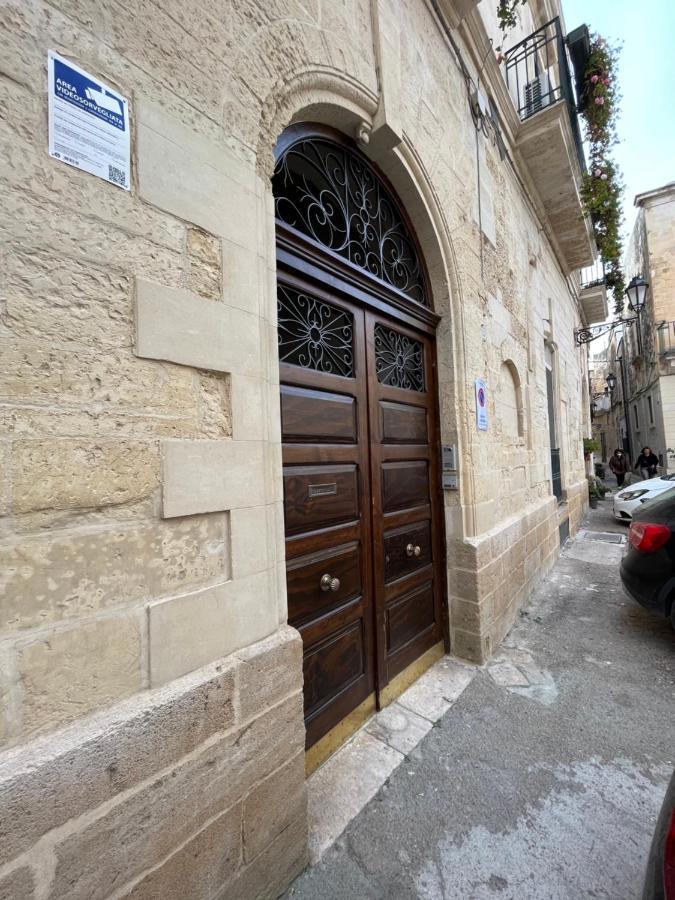 Casa Vacanze B&B Regina Maria レッチェ エクステリア 写真