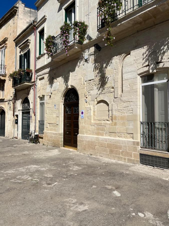 Casa Vacanze B&B Regina Maria レッチェ エクステリア 写真