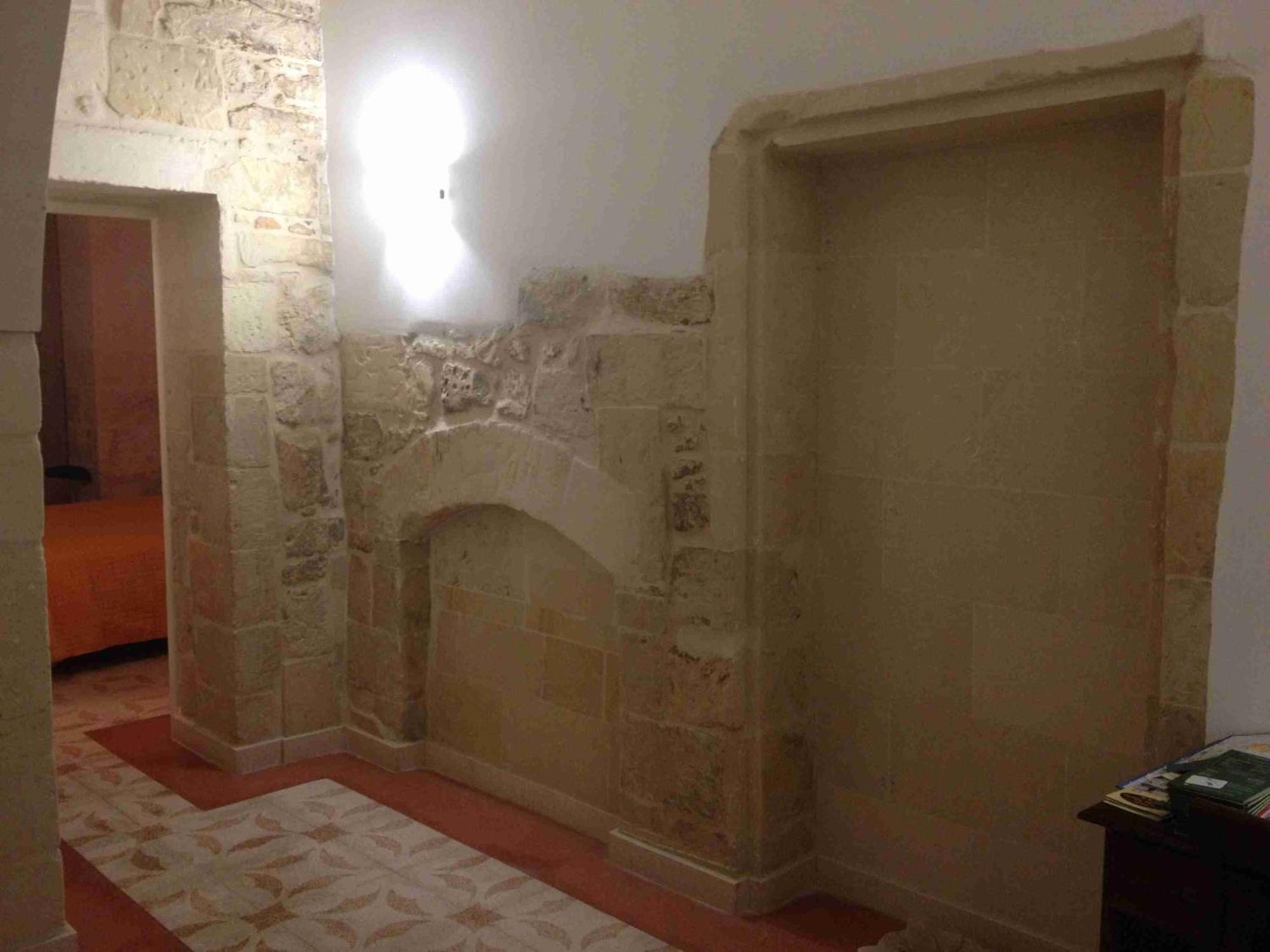 Casa Vacanze B&B Regina Maria レッチェ エクステリア 写真