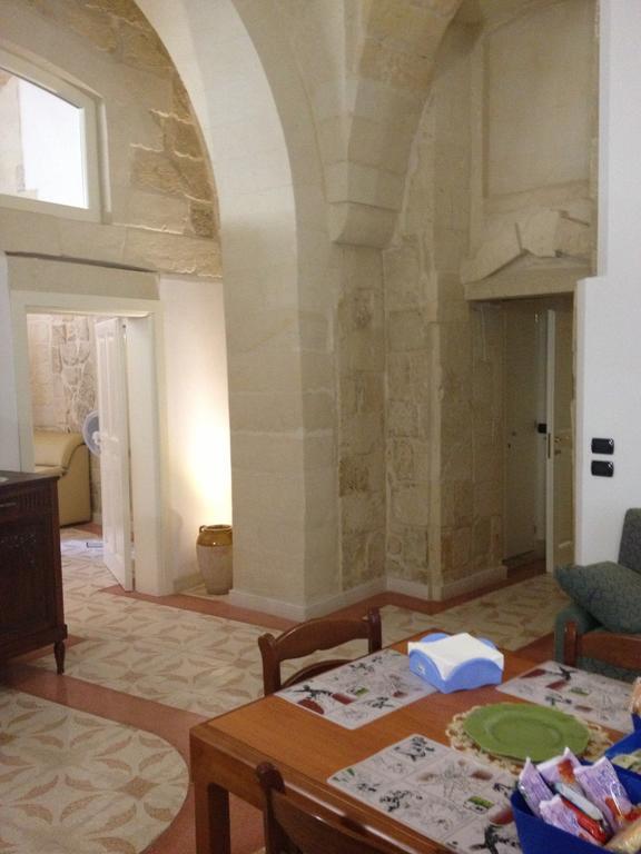 Casa Vacanze B&B Regina Maria レッチェ エクステリア 写真