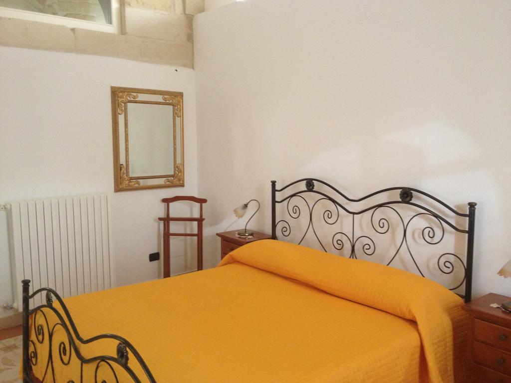 Casa Vacanze B&B Regina Maria レッチェ 部屋 写真